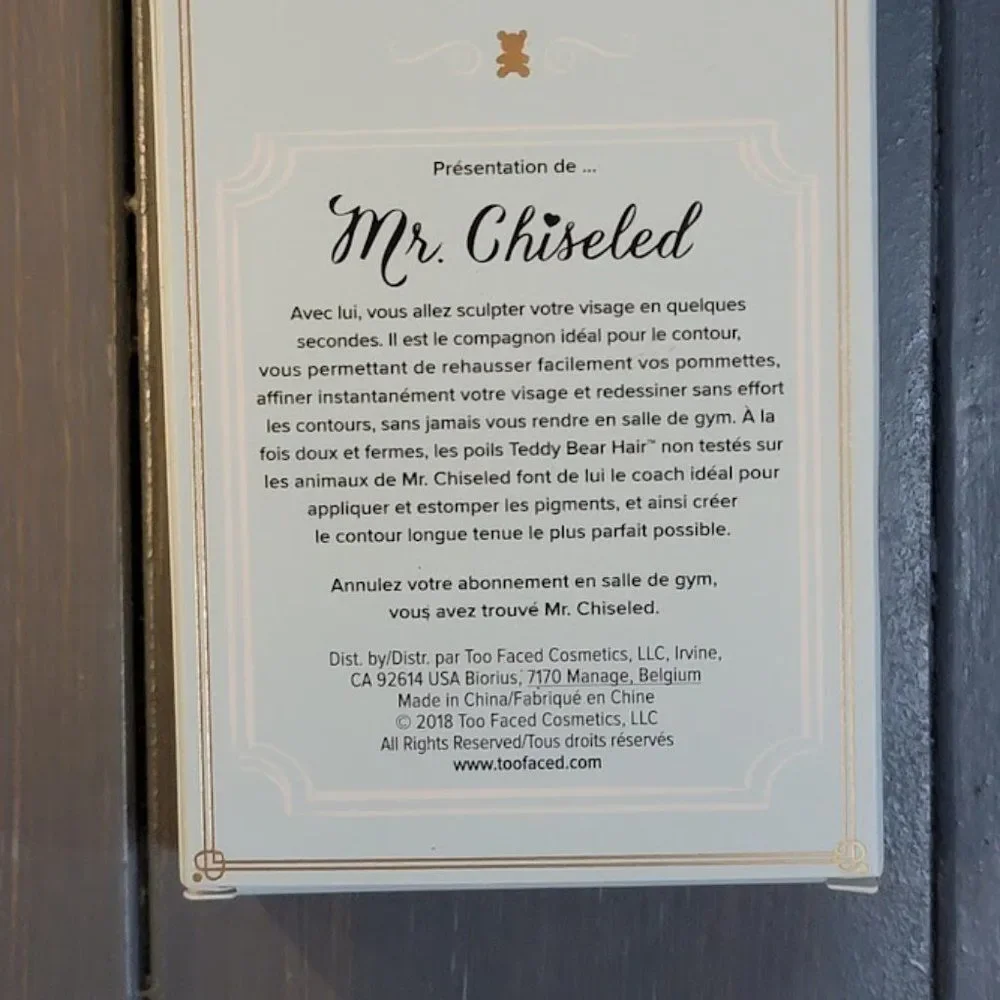 COPY - COPY - Too Faced Cosmetic's Mr. Chiseled Contouring Blending Brush